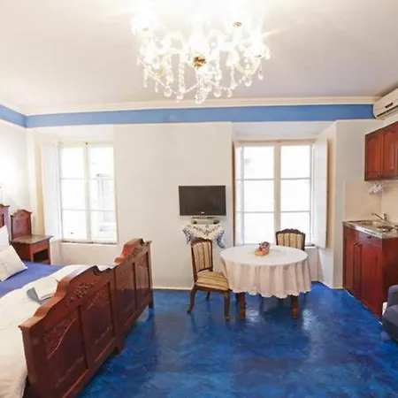 Апартаменты 1 Bed - Sleeps 2 - Centre Of Old Town W Wifi