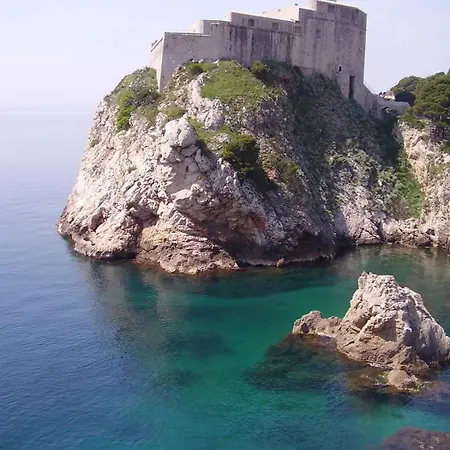 1 Bed - Sleeps 2 - Centre Of Old Town W Wifi Апартаменты *